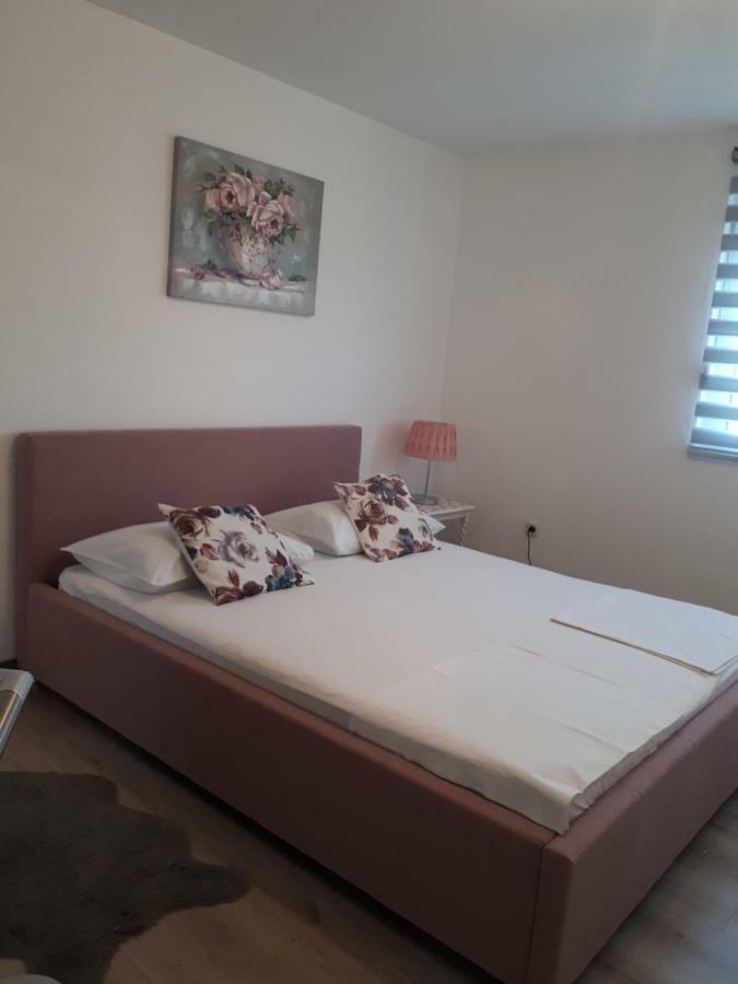 Apartment Jole 1 Трогір Екстер'єр фото